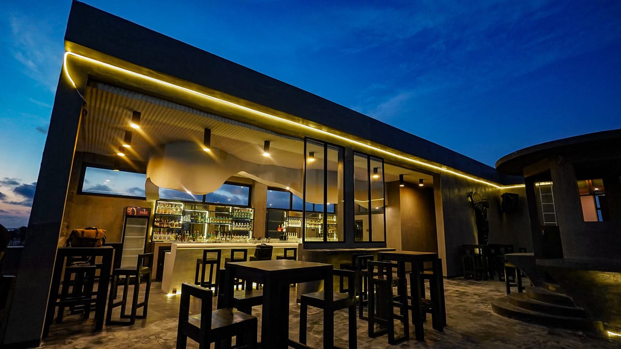 Rooftop Bar Miadjoe Beach Resort